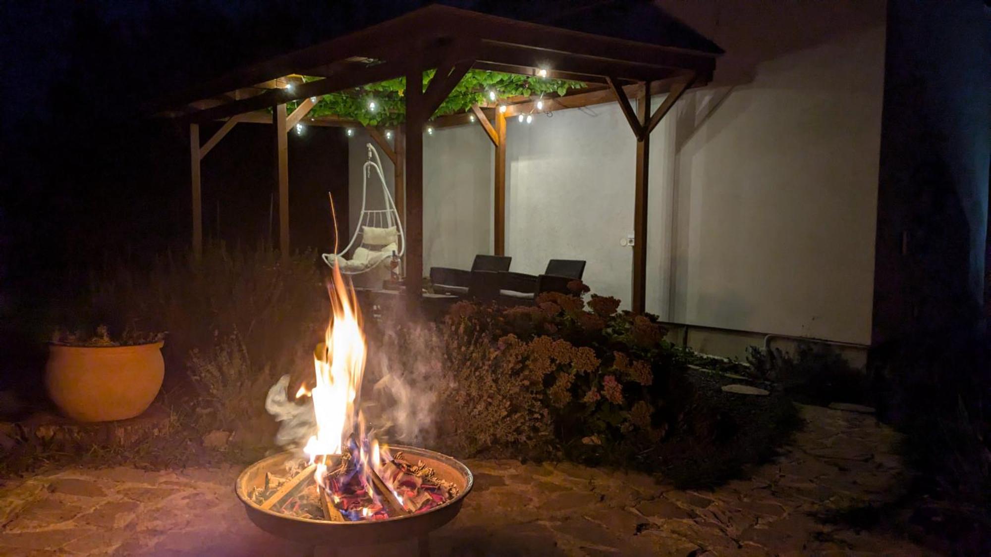 Jera Pince Es Vendeghaz Villa Somlovasarhely Bagian luar foto
